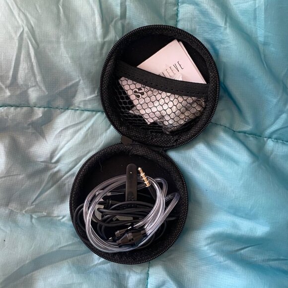 SafeSleeve Anti-Radiation Air-Tube Headphones with Microphone - Picture 1 of 13